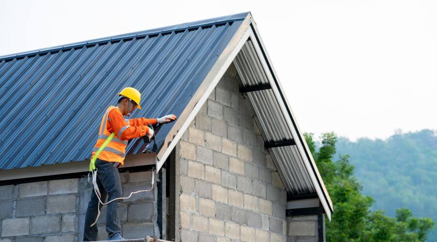 Expert new roof installation services in Cornwall Bridge, CT