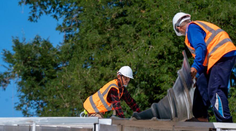 Professional new roof installation services in Cornwall Bridge, CT